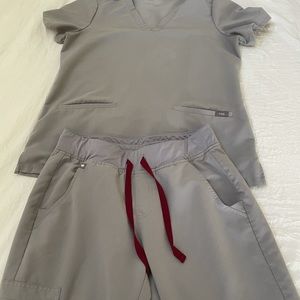 Figs scrubs grey size small/petite